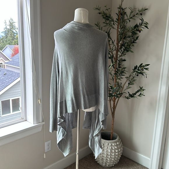 O/S - BCBG Silk Open Cardigan - Picture 3 of 5